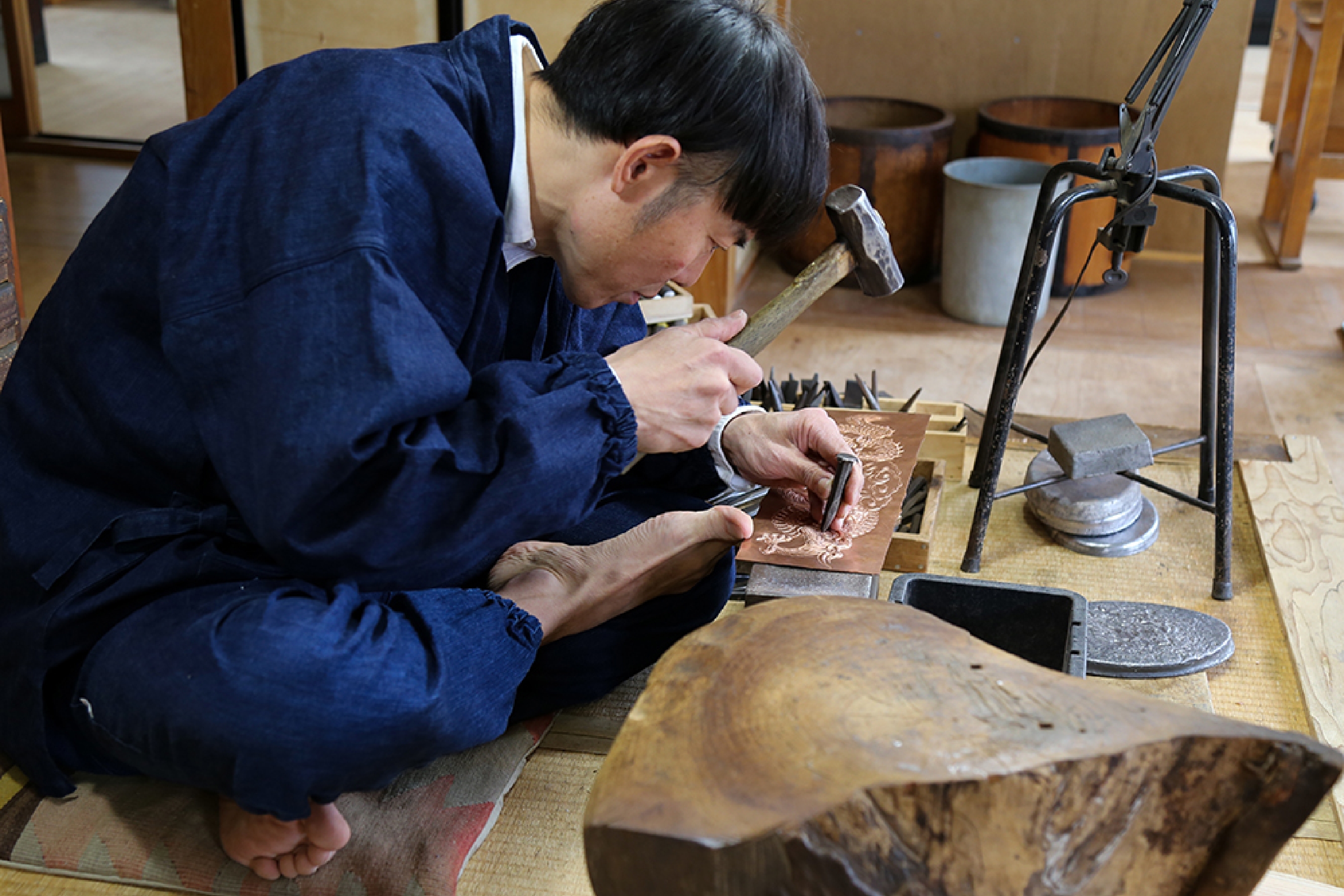 彫金手打金具紹介サイト | 仙台箪笥専門店 欅（けやき）産業株式会社