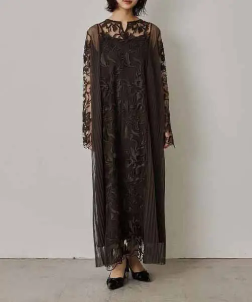 Mサイズ】エスニックサイドプリーツドレス niana（ニアナ）のレンタル