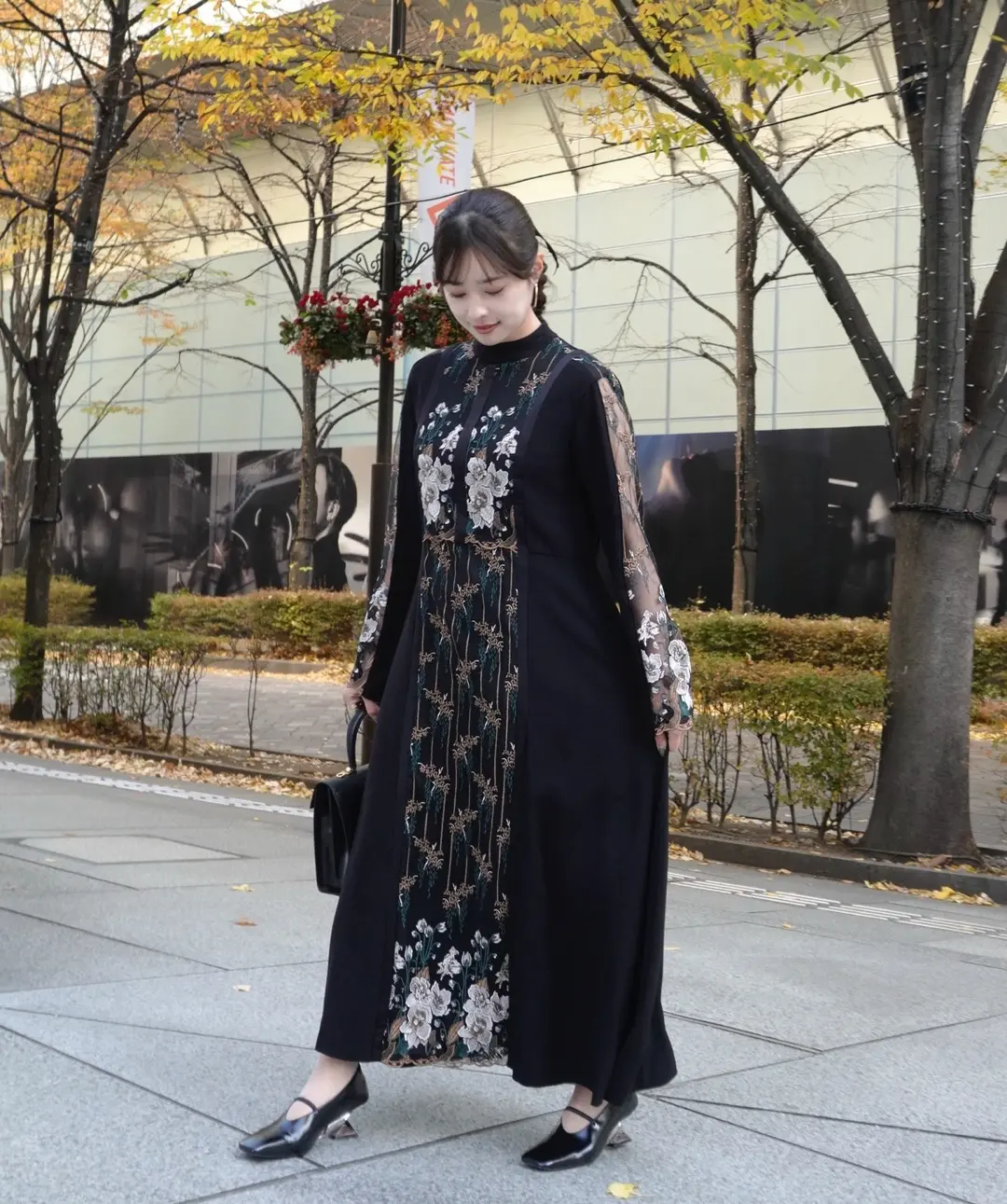 1サイズ】Framed flower lace dress (Black) MURRAL（ミューラル）の