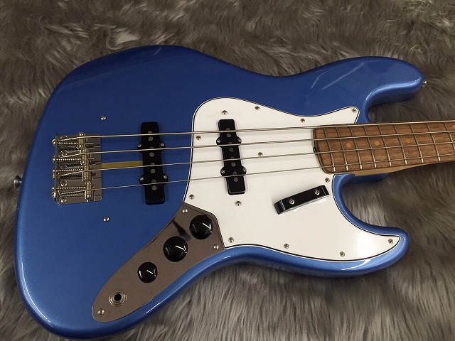 オススメエレキベースのご紹介！【Fender American Vintage '64 Jazz