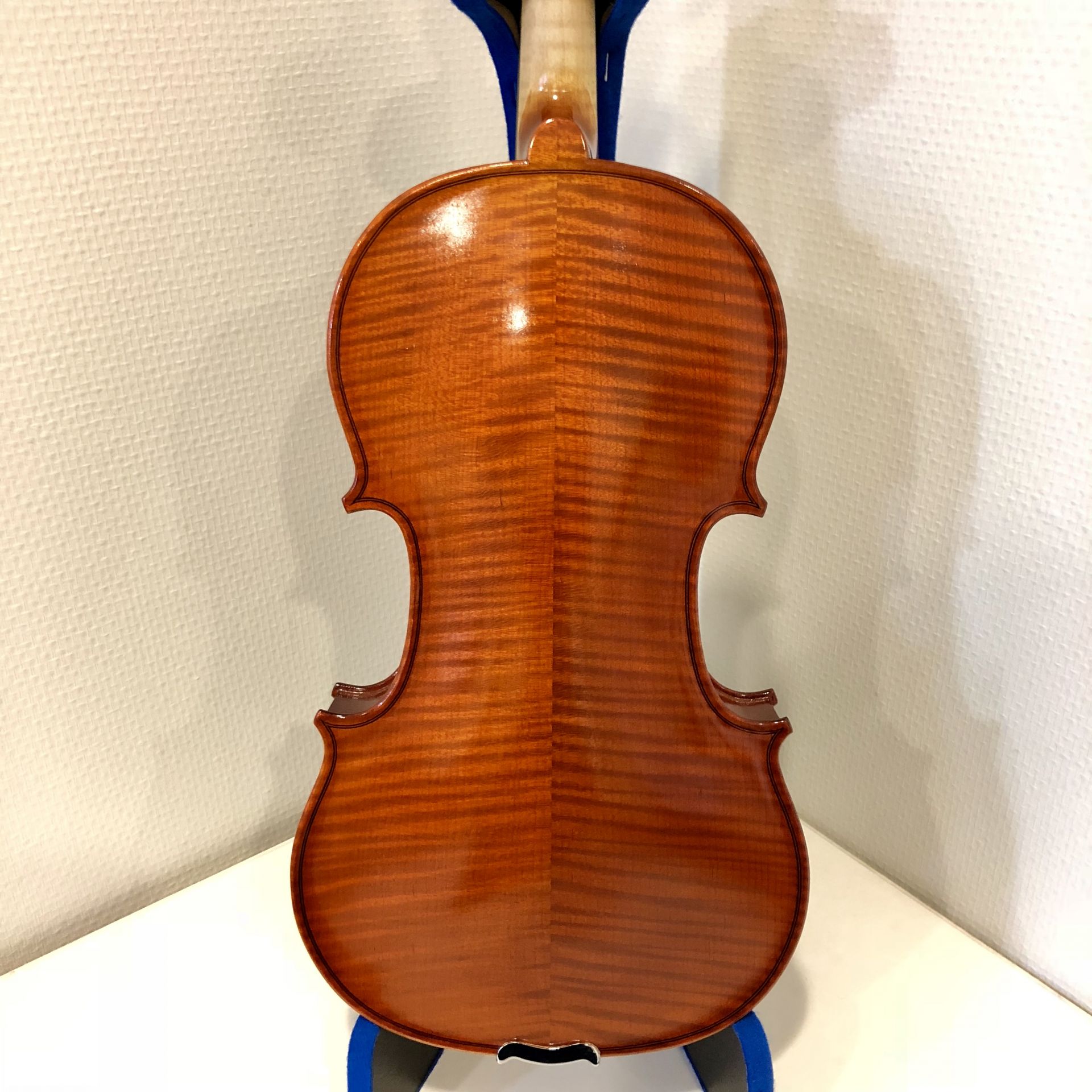 ヴァイオリン】岐阜県恵那市で製作されるEnaヴァイオリン入荷しました