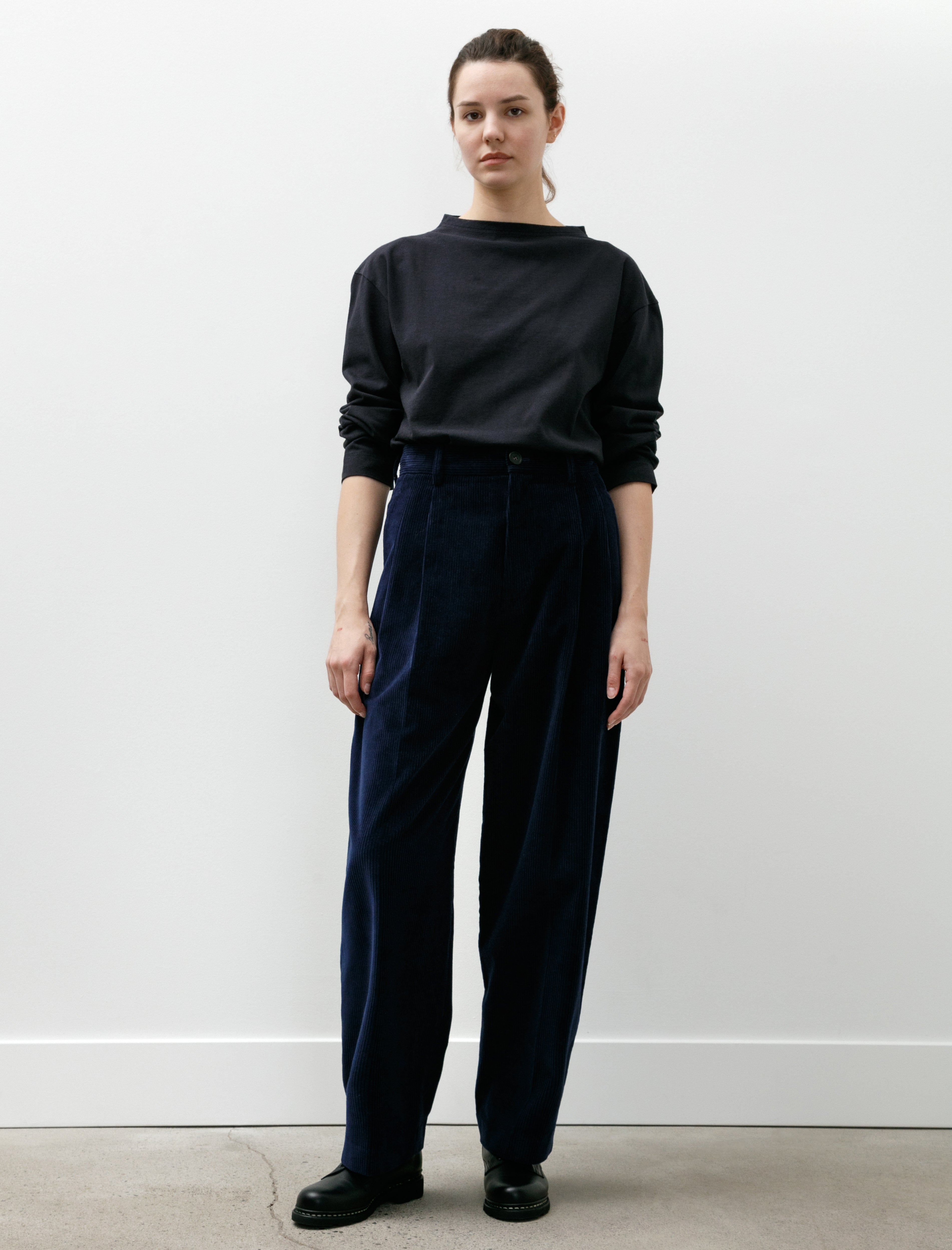 Cristaseya Double Pleated Wide Pants Indigo – Neighbour