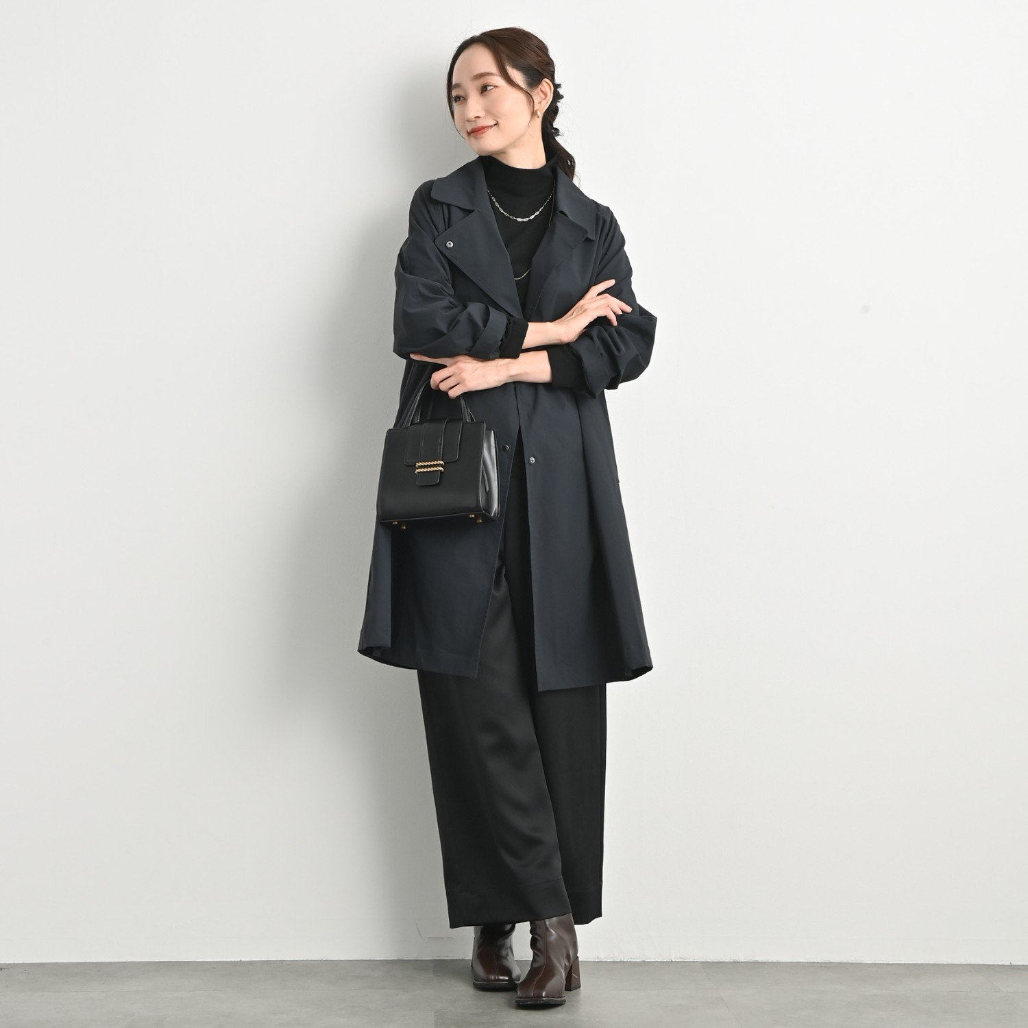 元町ゼラール 着回し抜群で大活躍！ フェイクファーベスト付 はっ水