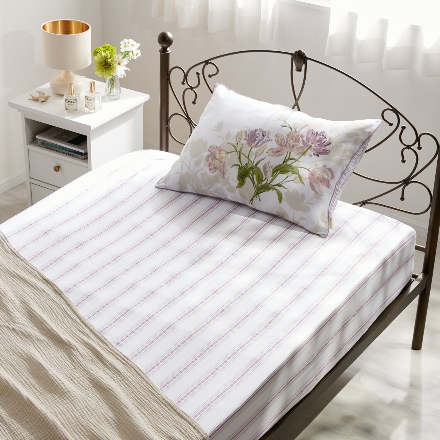 ローラアシュレイ ゴスフォード コットン100％サテン フィッティド