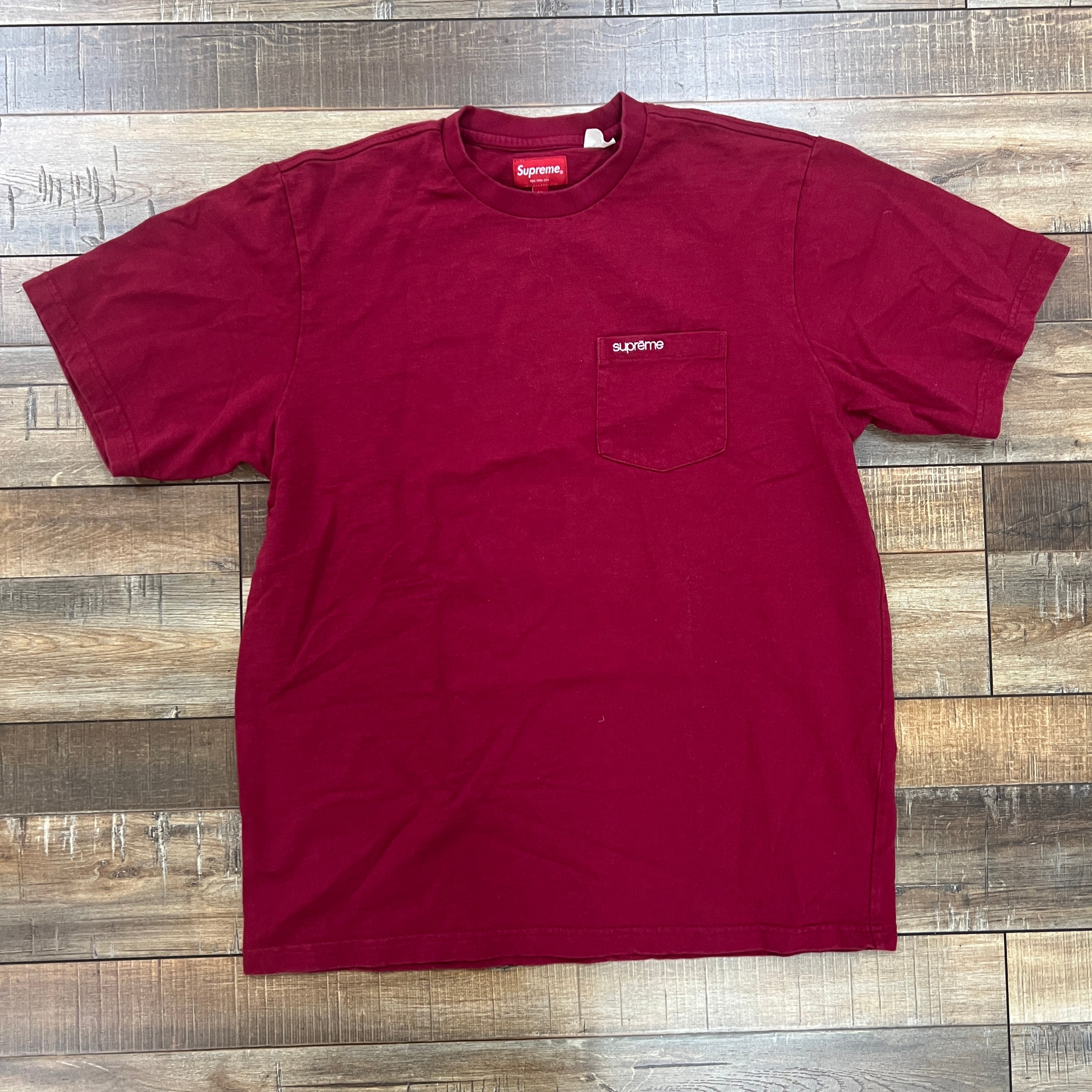 Supreme S/S Pocket Tee (FW22) Cardinal – Holy Ground