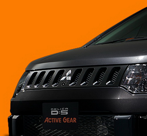 デリカD:5 ACTIVE GEAR仕様 フロントグリル（ダイヤモンドブラック