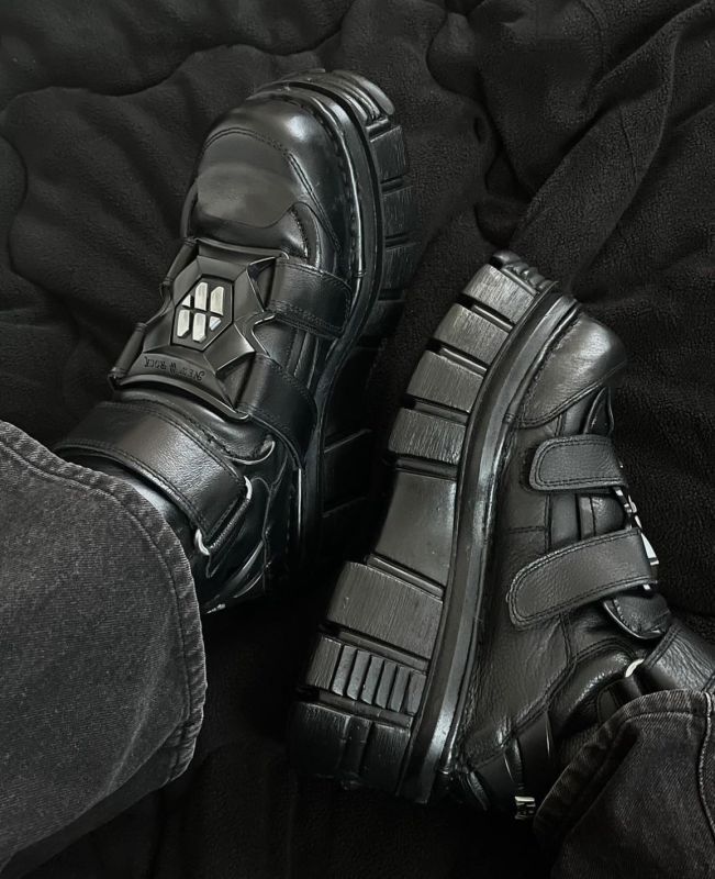 取り寄せ] M-WALL285-S2 / 厚底スニーカー / 本革【NEW ROCK