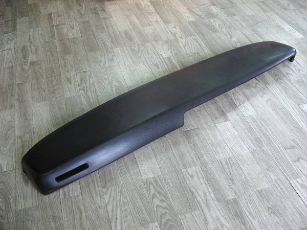 ハコスカ ダッシュボード カバー - 有限会社 スピリット・ガレージ