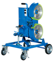 ソフトボール用ピッチングマシン|ニッシンエスピーエム