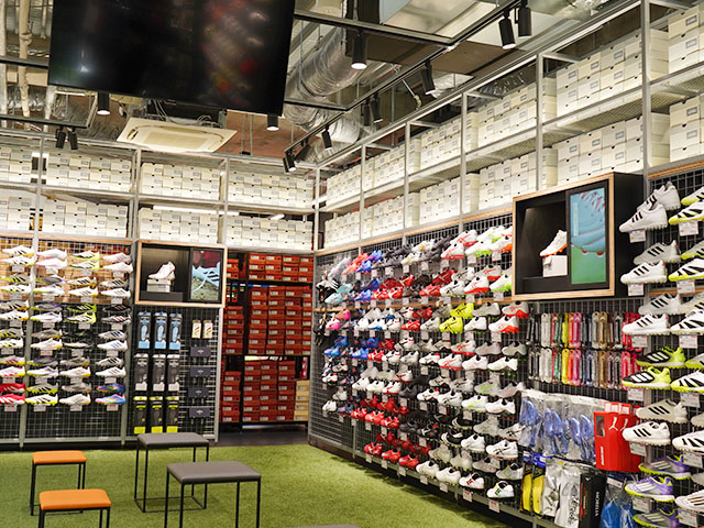 川崎 ラ チッタデッラ店｜STORE LIST｜サッカーショップKAMO