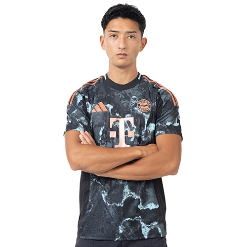 24-25 バイエルン・ミュンヘン AWAY ユニフォーム／サッカーショップKAMO