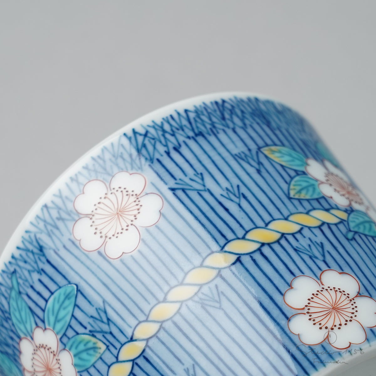 伊万里焼 色鍋島 そば猪口 桜紋 7.5cm/150ml 畑萬陶苑の通販