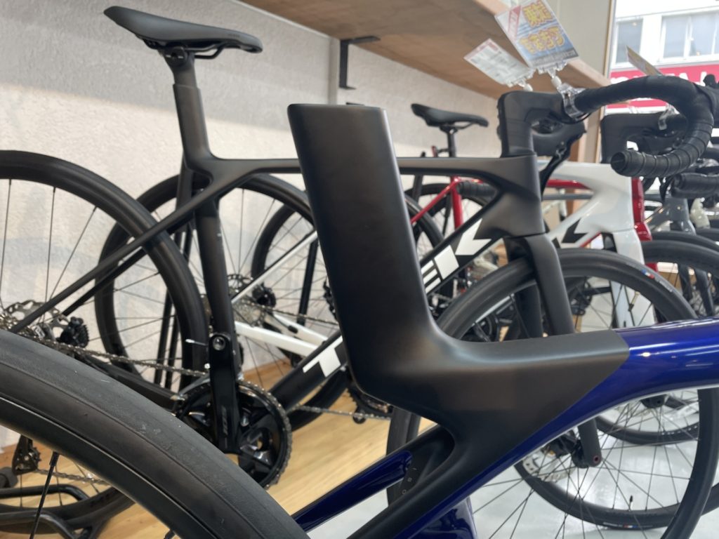 トキベアートレック マドンGen8 シートポスト ショート TREK madone