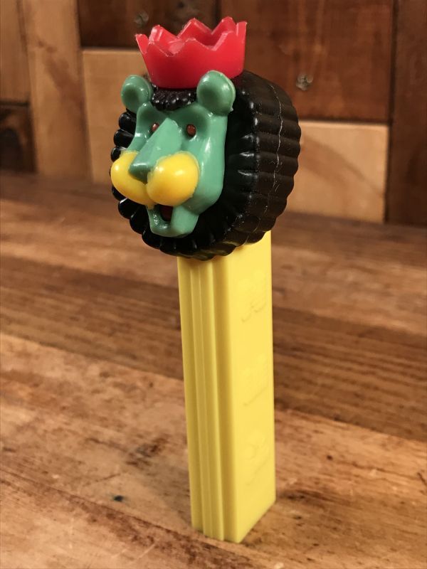 Animal “Lion with Crown” No Feet Pez Dispenser ライオンウィズ