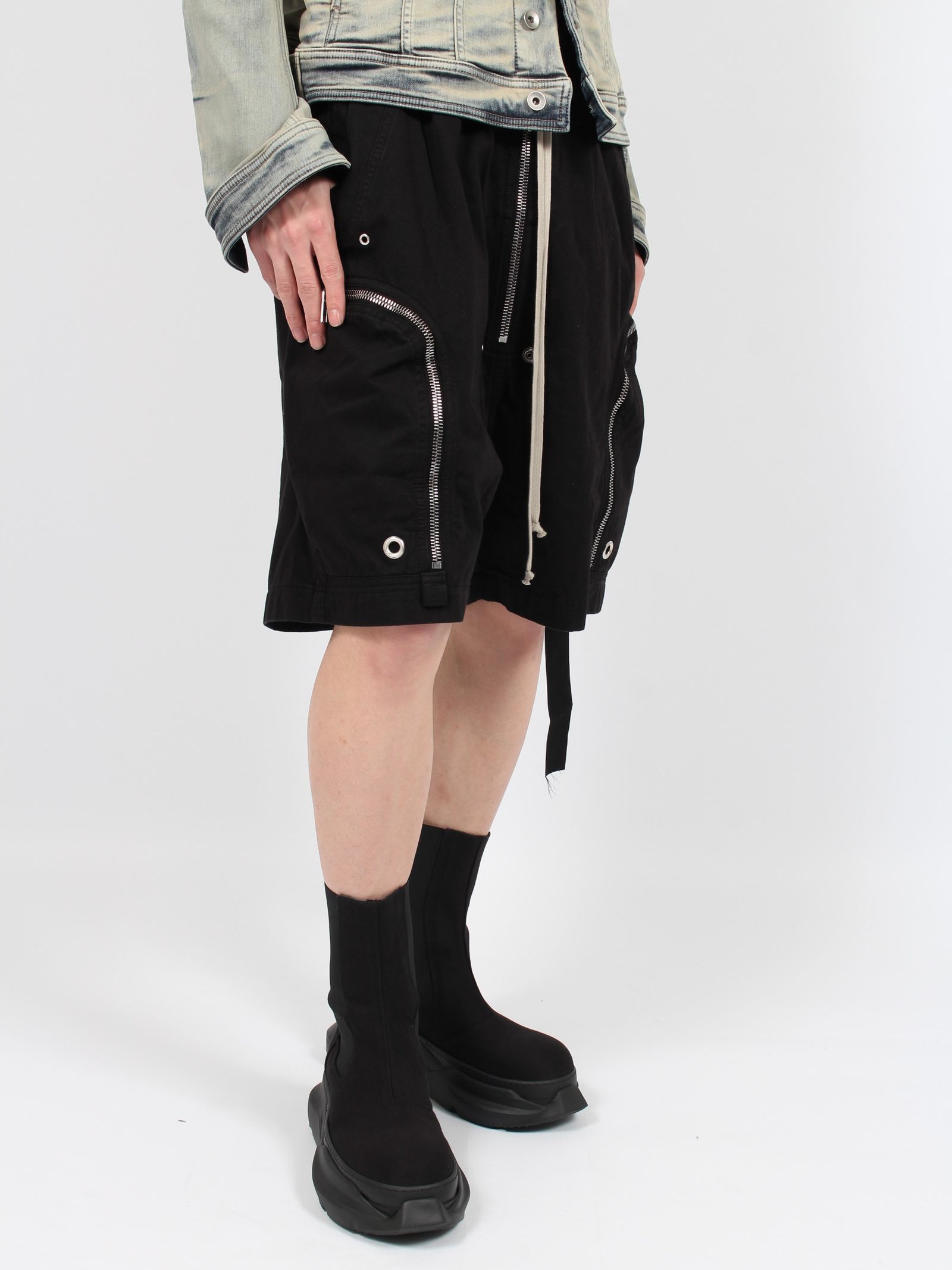 RICK OWENS DRKSHDW - 【24SS】バウハウスカーゴ ショートパンツ