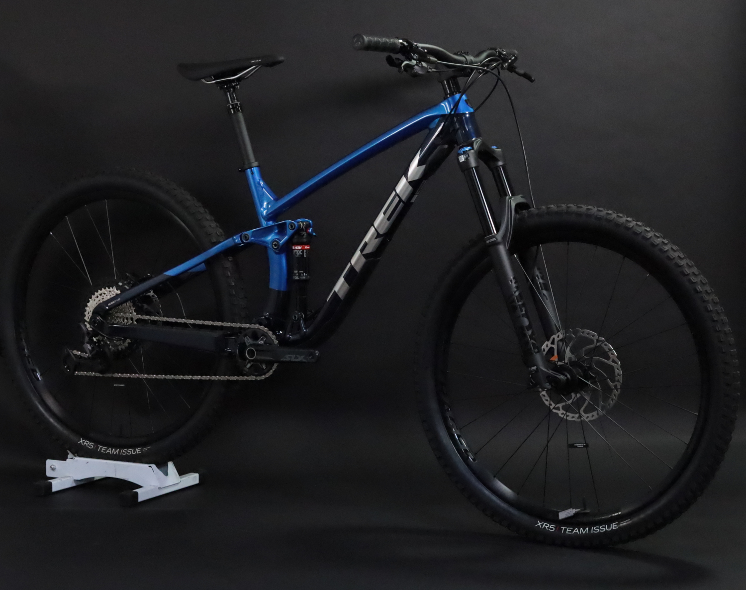 在庫あります】TREK FUEL EX 8 | お知らせ | ストラーダバイシクルズ