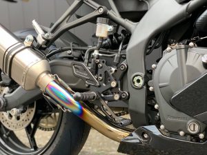 STRIKER スペシャルステップキット『kawasaki Ninja ZX-25R/SE/KRT