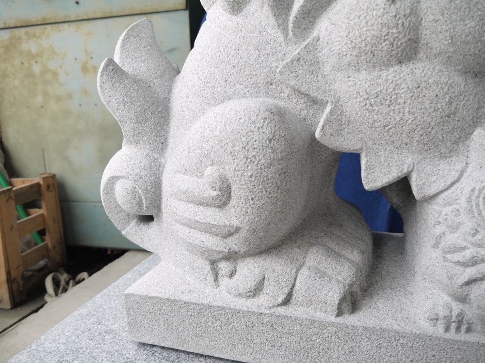 狛犬 古代型子付玉付の製品案内愛知県岡崎市の石灯篭・水鉢蹲など石材