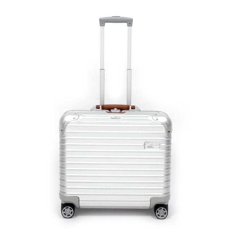 ルフトハンザ リモワ ボーイング 1749154 26リットル 4輪 | リモワ