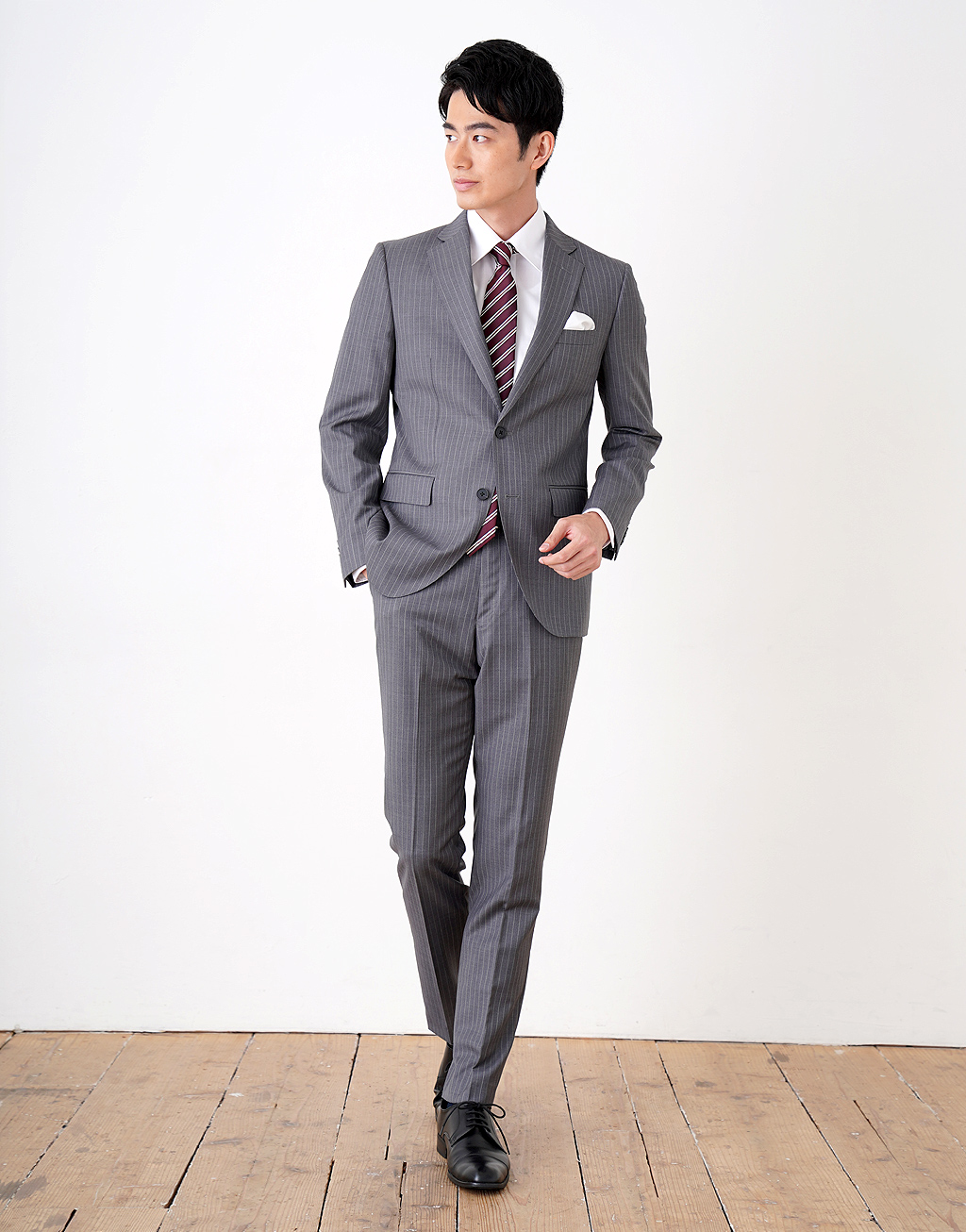 SB04GS ライトグレー・ピンストライプ サブスク【初回スーツ登録