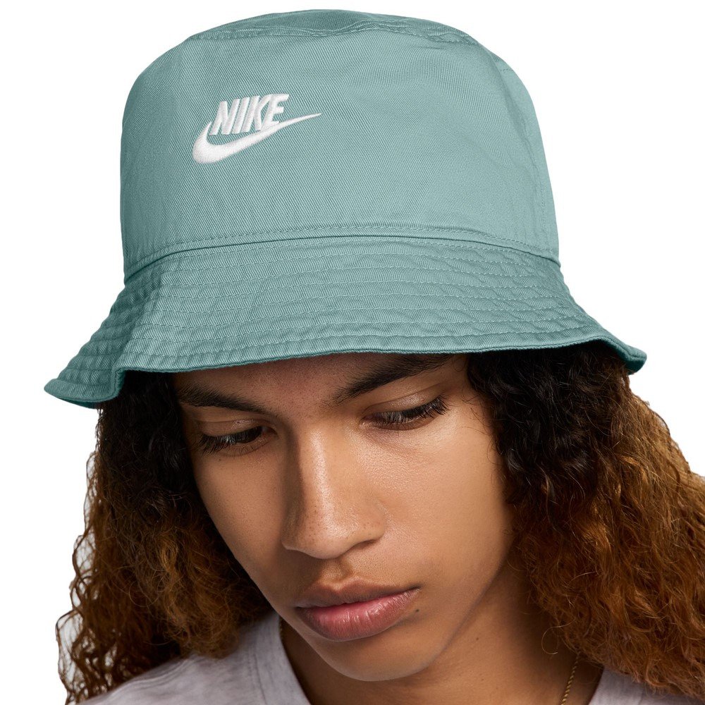 ナイキ（NIKE）（メンズ、レディース）ハット エイペックス