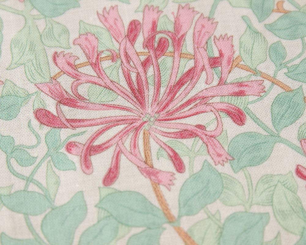 moda社 BEST OF MORRIS シーチング Honeysuckle [M便 1/9]の通販