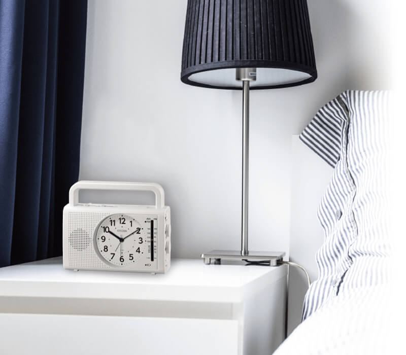 CITIZEN シチズン 防災クロック 目覚まし時計 ラジオ付き