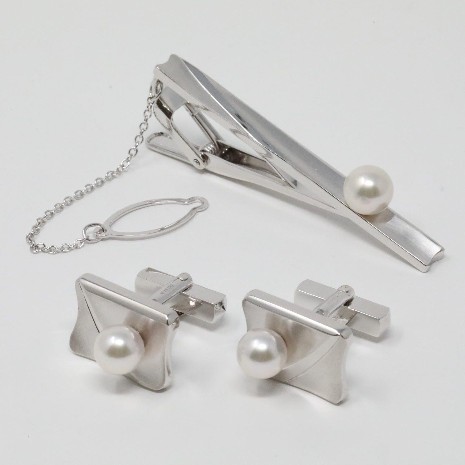 あこや真珠タイピン・カフスセット S-3｜伊勢志摩の真珠のお店 パール