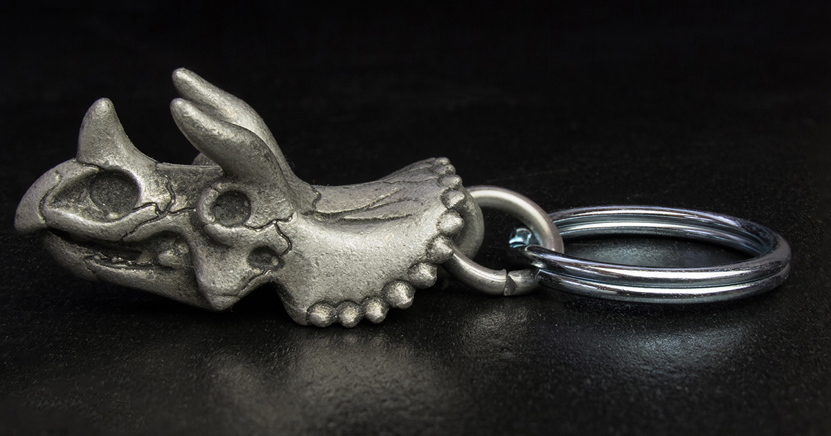 Tricerakeyring001-1.jpg