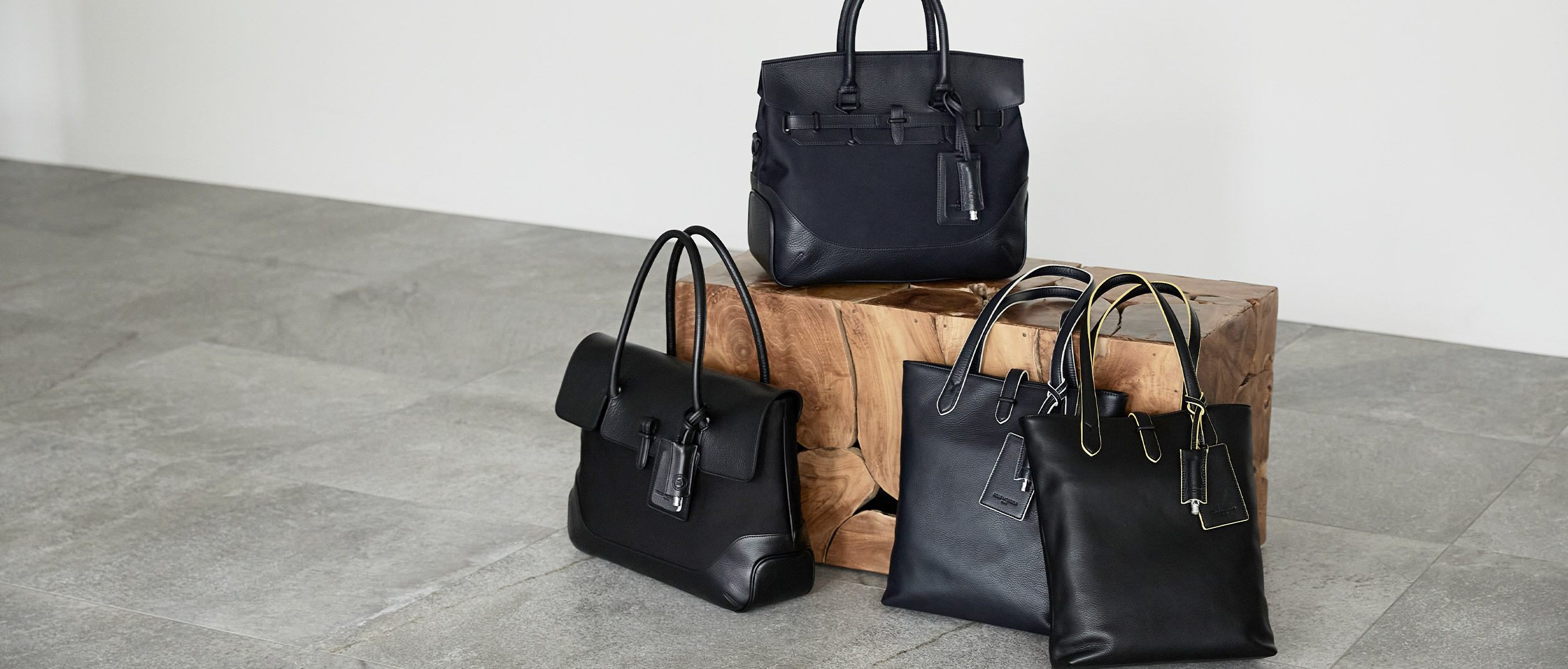 ブランド10周年を記念した限定アイテムを発売開始