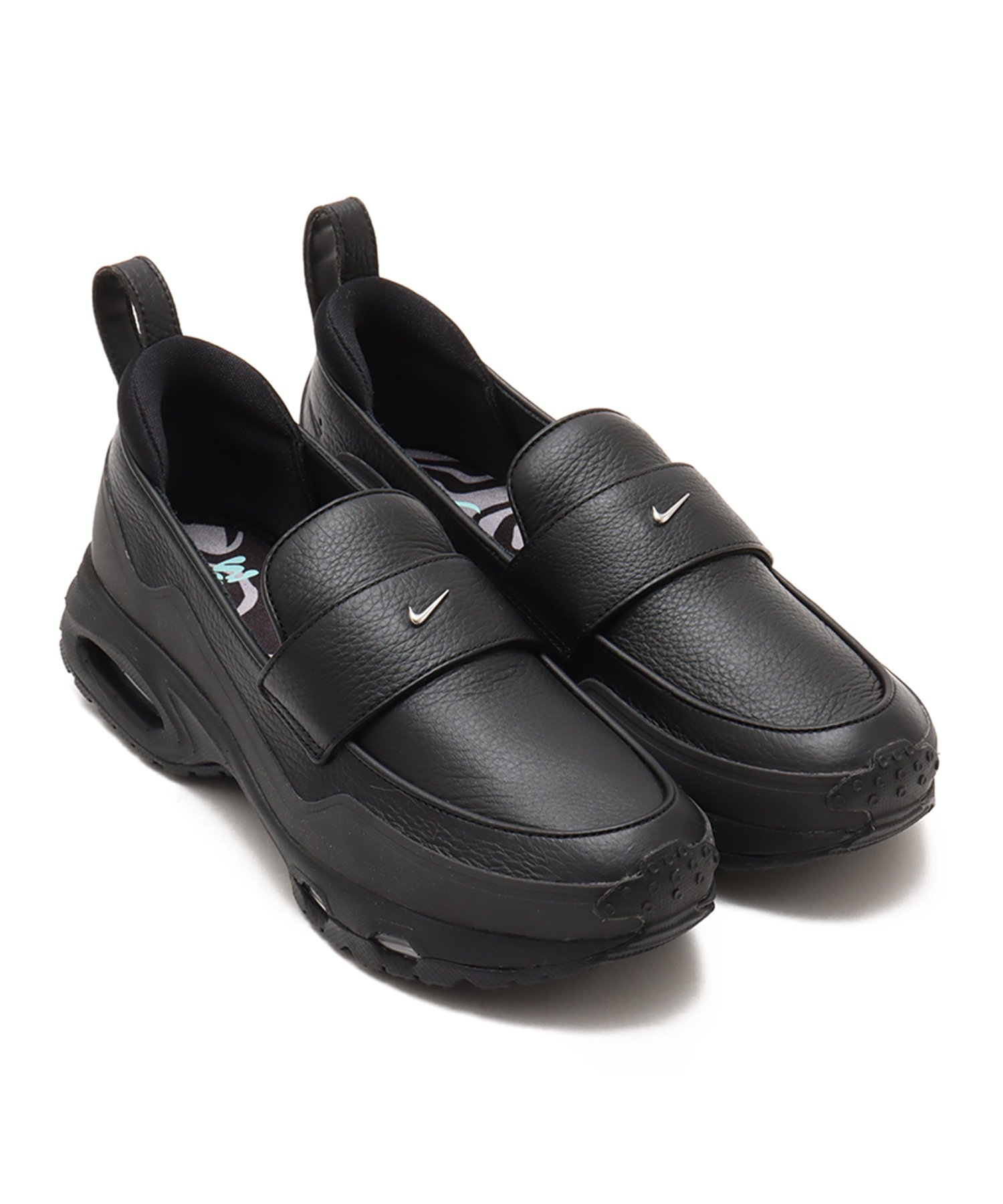 ナイキもついにローファー型スニーカーを！ エアマックスのソールを