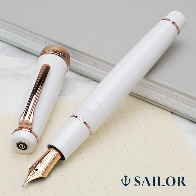 SAILOR セーラー万年筆 万年筆 筆記具 プロフェッショナルギア 11-3017