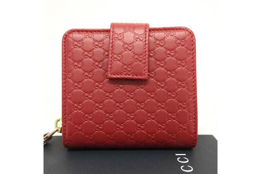 美品 グッチ 二つ折り財布 GG レッド 赤 アウトレット購入品 レザー 箱