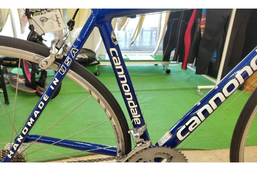 HAND MADE IN USA。 CANNONDALE（キャノンデール）のロードバイクを