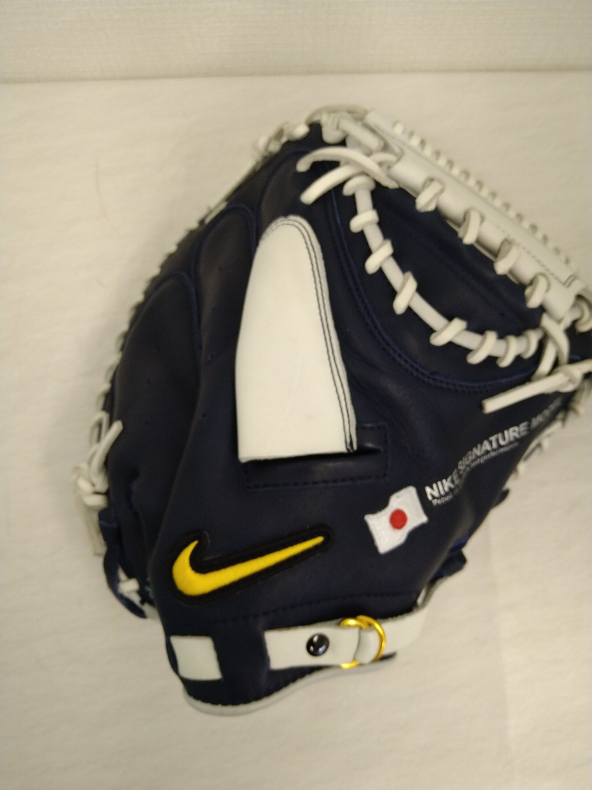 ナイキ NIKE 軟式キャッチャーミット アテネ五輪 城島モデル 未使用品