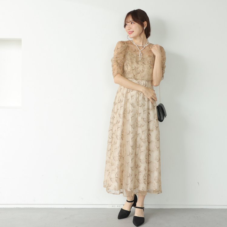 パーティードレス 結婚式 ボレロセット刺繍レースドレス（ベージュ）