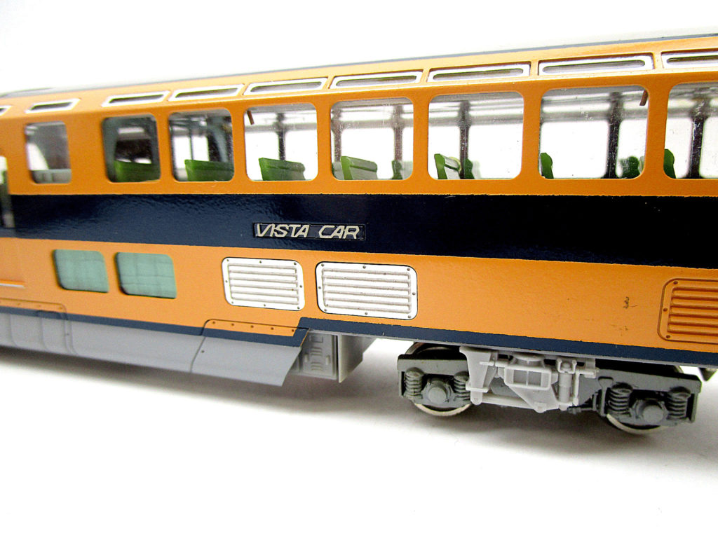 希少なカツミ(KTM) 近鉄30000系電車 ビスタカー HOゲージを買取頂き