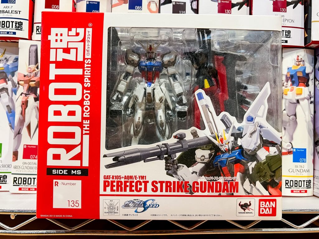 大阪府堺市へ、ROBOT魂やS.H.Figuartsなど500点を超えるフィギュアの