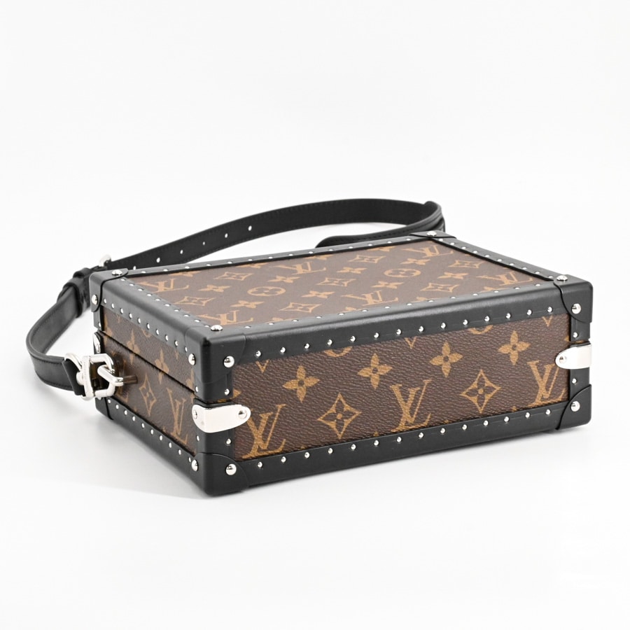 クラッチボックス(約W22xH16xD7cm(実寸) ブラック): ブランドバッグ