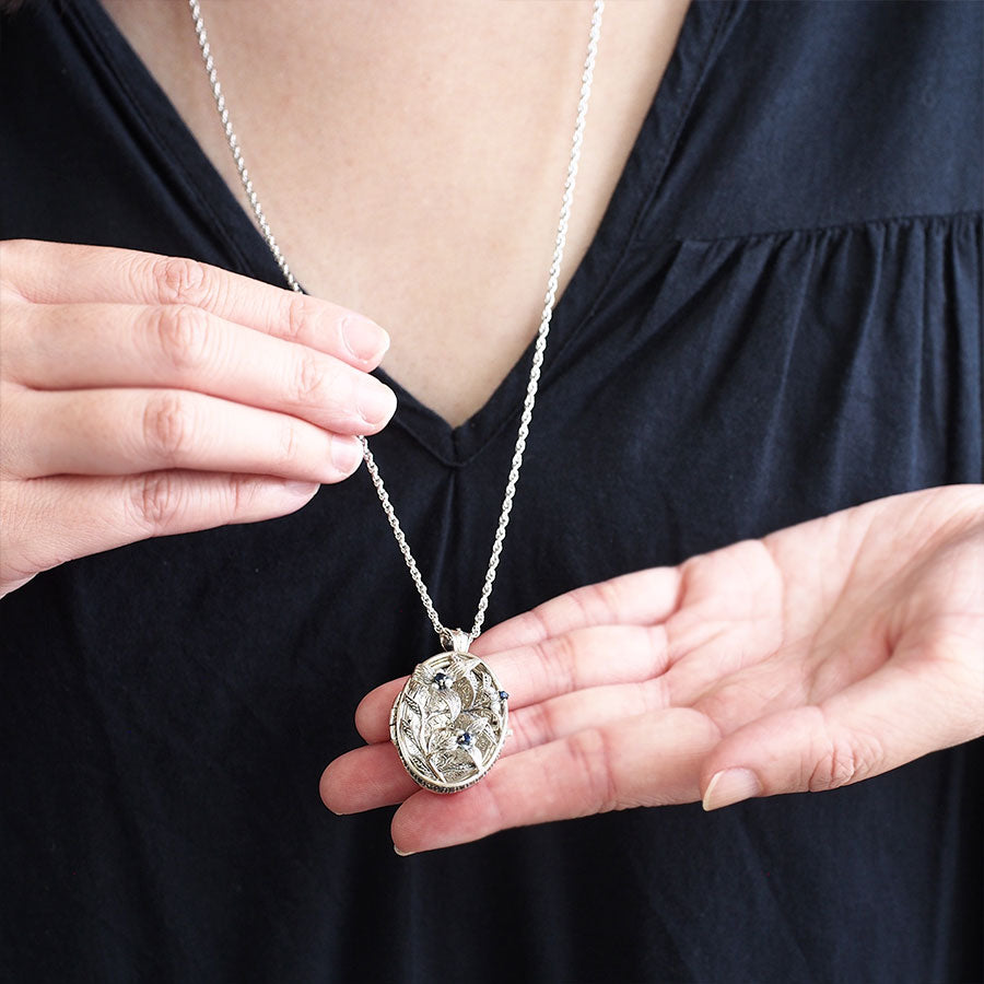 SV サファイア＆シードパール リリーロケットペンダント – 碌山ショップ