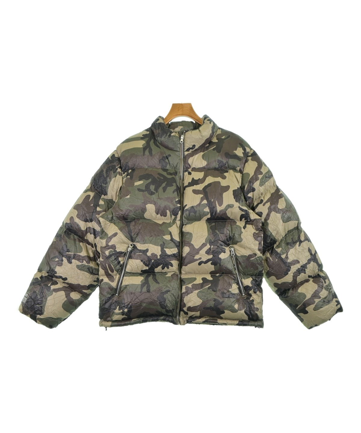 STUSSY（ステューシー）ダウンジャケット/ダウンベスト カーキ サイズ