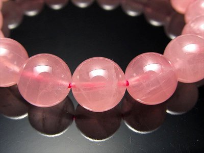 ピンクファイアーアゼツライトの意味や相性 激安天然石通販コムローズ