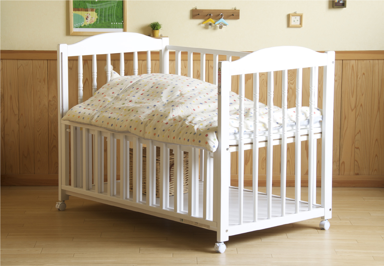 楽天市場】日本製 ベビーベッド 「エリーゼ【B品／アウトレット