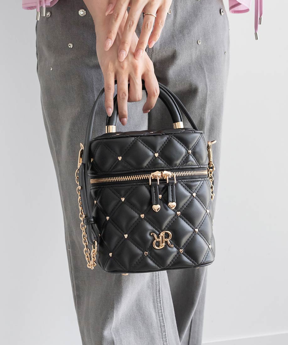 SALE】【HEART COLLECTION】ハートスタッズ2WAYキルティングバニティ