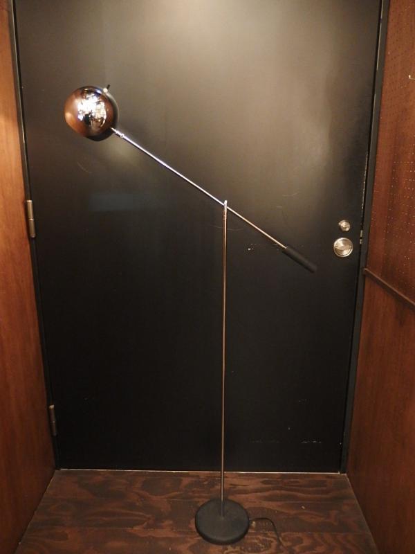 Robert Sonneman LIGHTOLIERスタイルのモダンフロアランプ スペース