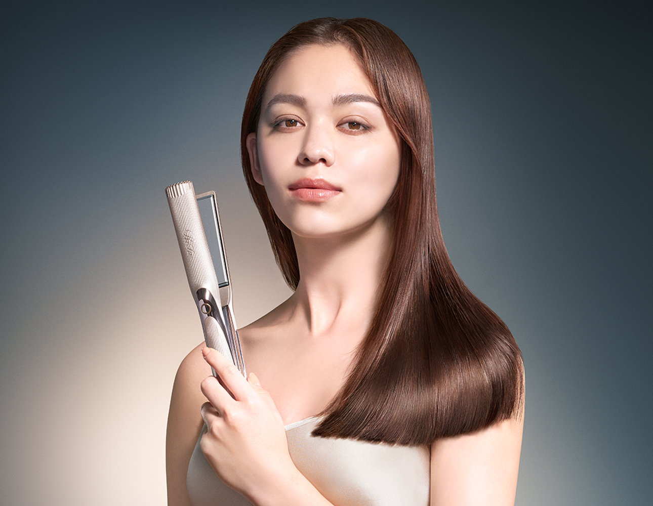 ReFa STARIGHT IRON PRO+ | PRODUCTS | ReFa | MTG Co., Ltd.