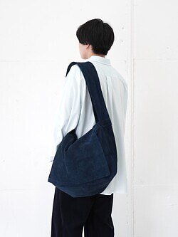 レザーショルダーバッグ - セブンバイセブン レディース & メンズ