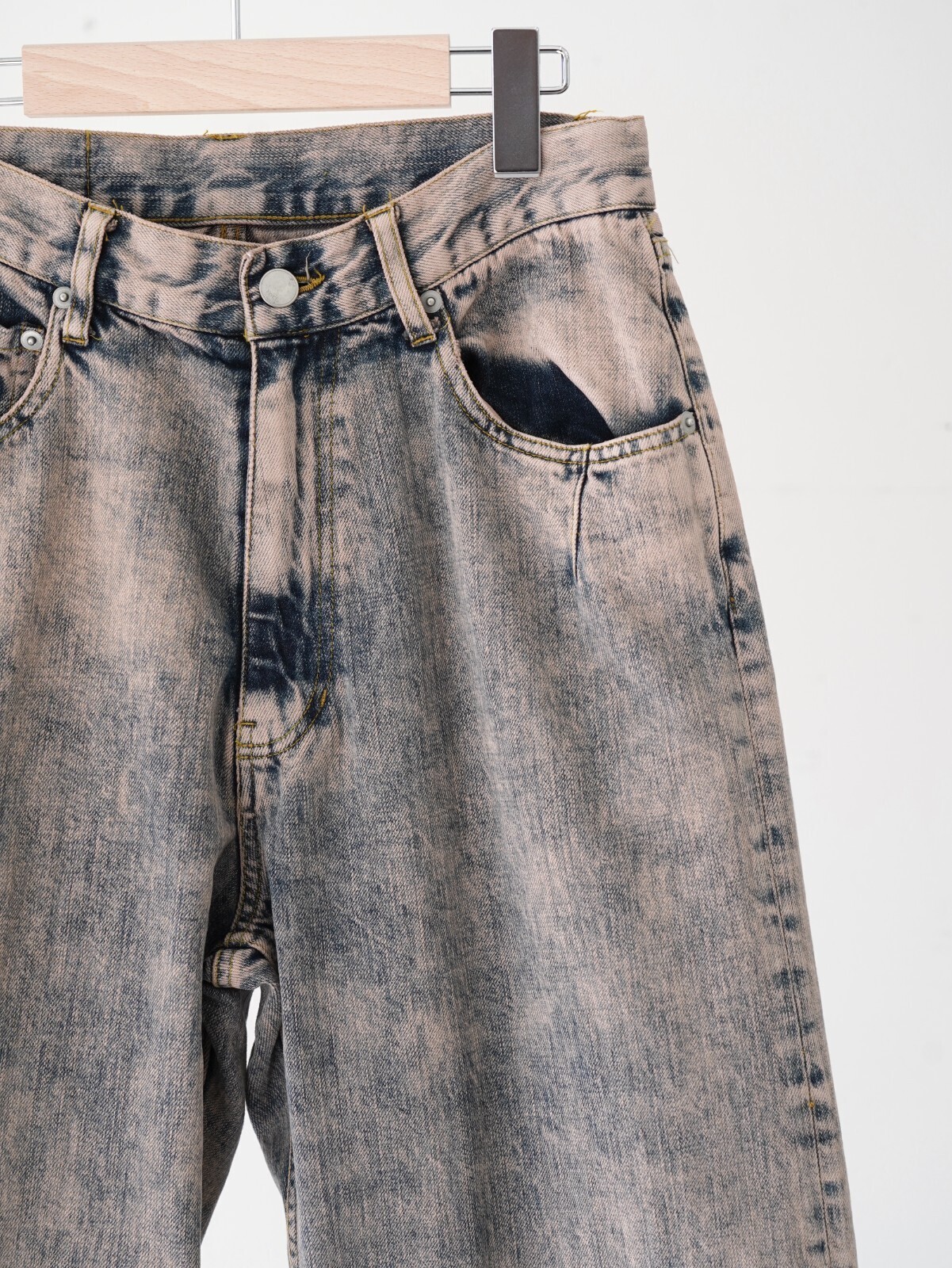 ブリーチ&オーバーダイデニム ワイドストレート5Pパンツ - ヨーク