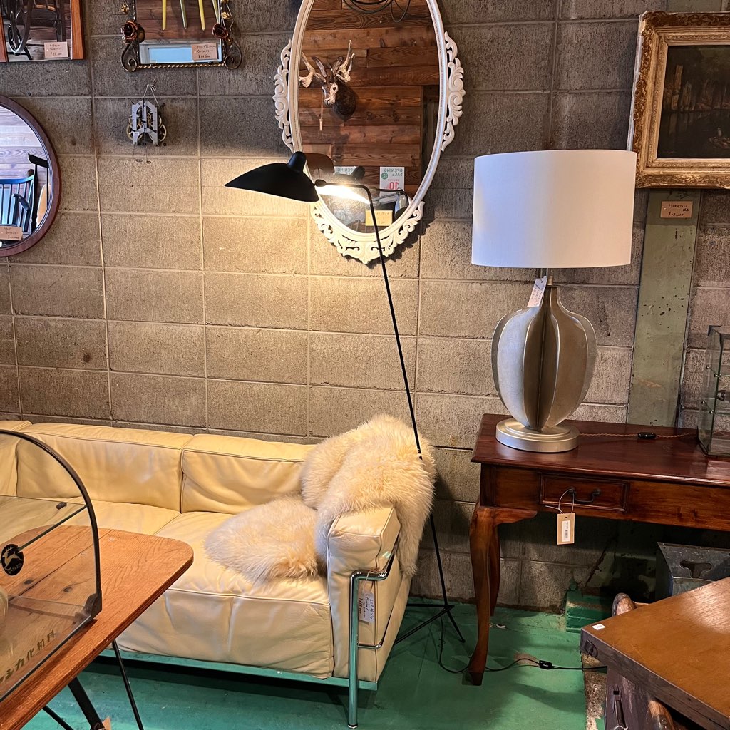 イデー ランパデール アン ルミエール LAMPADAIRE 1 LUMIERE Serge