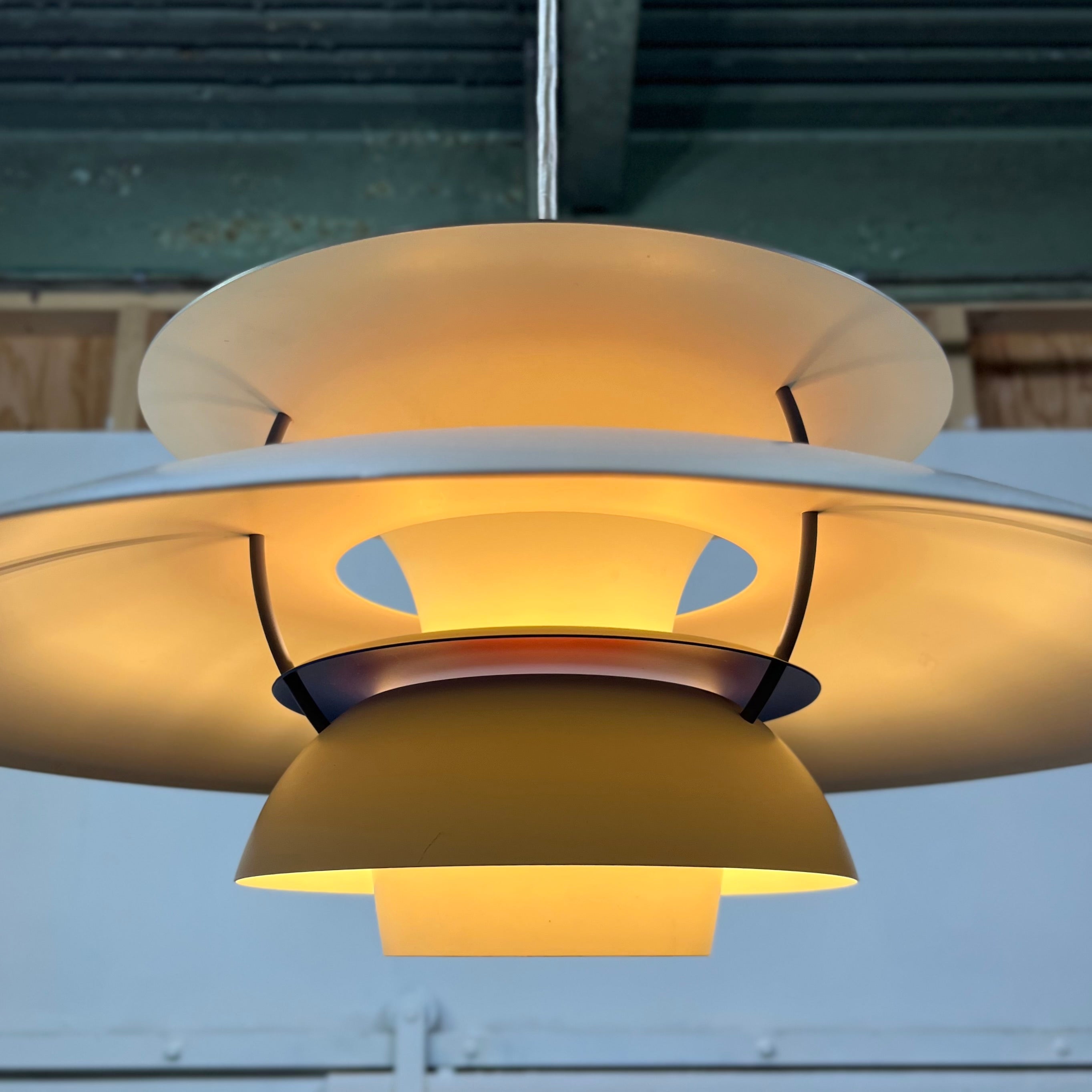 ルイスポールセン / Louis Poulsen PH5 ポール・ヘニングセン